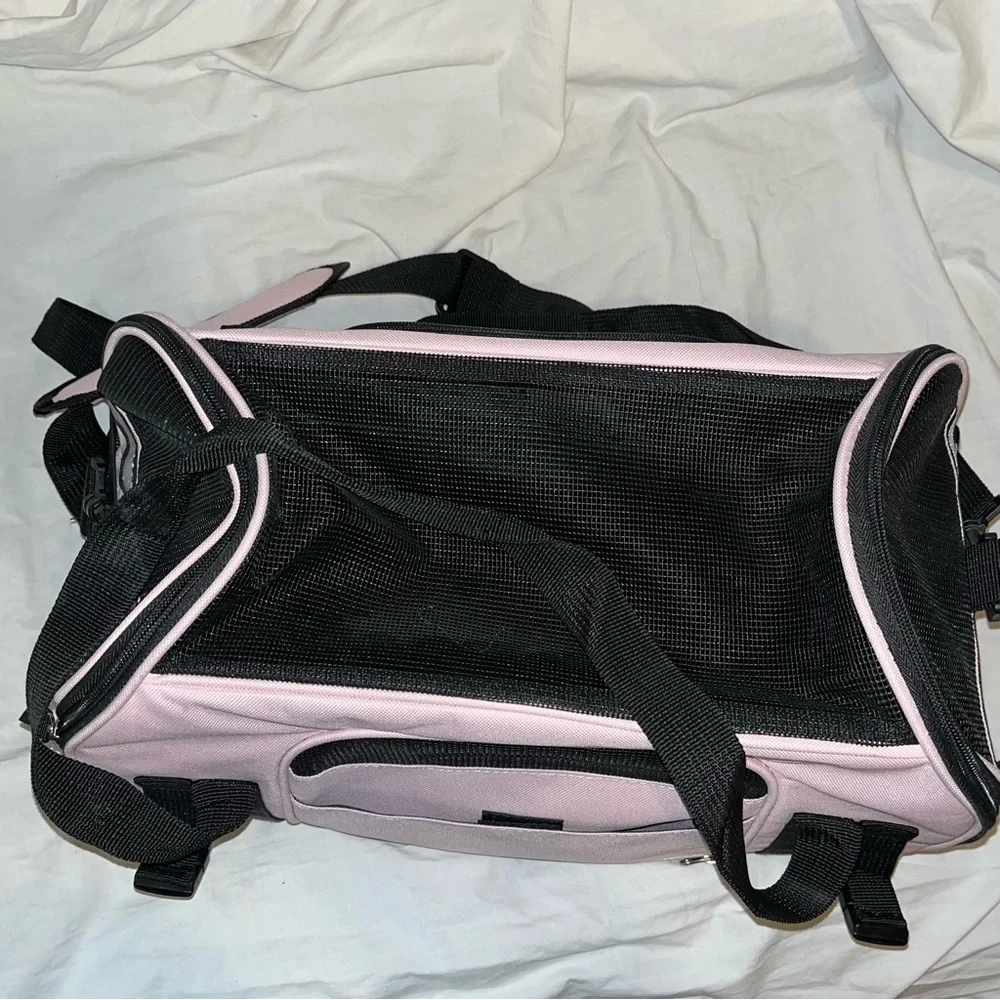 Jespet Soft-Sided Dog & Cat Carrier
